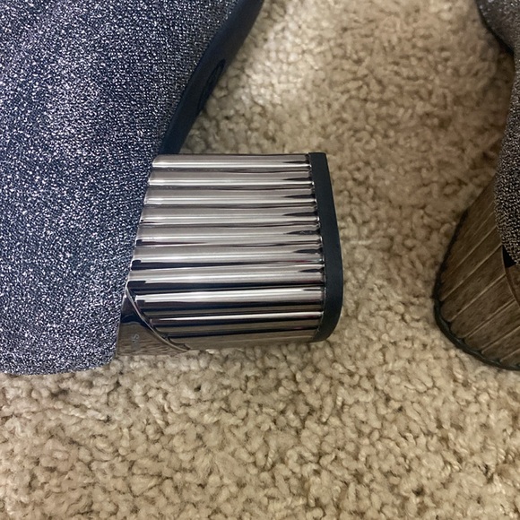 Michael kors NEW silver metallic sock boot stretch fabric heels size 6 - Picture 8 of 12